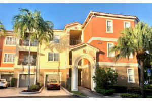 4702 Sw 160th Ave 337, Miramar