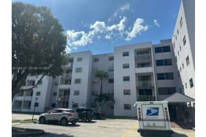 8185 Nw 7th St 319, Miami