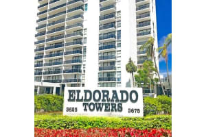 3675 N Country Club Dr 508, Aventura
