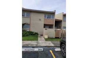 14389 Kendale Lakes Cir 14389, Miami 14389 Kendale Lakes Cir 14389, Miami