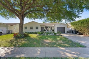 8900 Sw 7th Street, Boca Raton