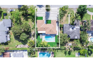 10801 Peachtree Dr, Miami