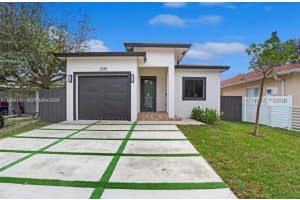 2210 Farragut St, Hollywood