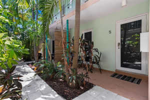 1117 Meridian Ave 5-1117, Miami Beach 1117 Meridian Ave 5-1117, Miami Beach