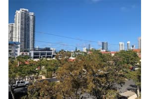 3750 Ne 170th St 410, North Miami Beach