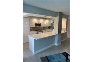 100 Golden Isles Dr 205, Hallandale Beach