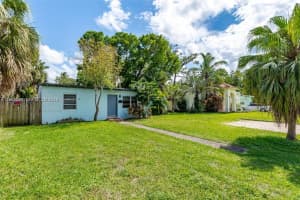 1716 Sw 12th Ct, Fort Lauderdale