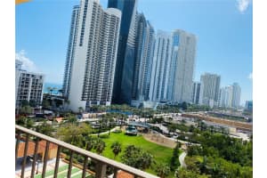 210 174th St 1104, Sunny Isles Beach