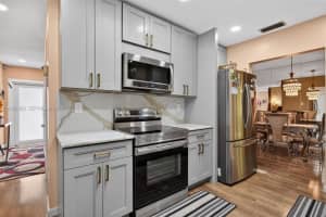 6719 Nw 70th Ct, Tamarac