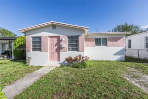616 Nw 3rd Ct, Hallandale Beach