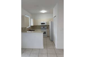 2470 Se 15th Pl 335, Homestead