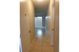 140 Royal Palm Rd 107, Hialeah Gardens
