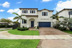 12900 Sw 229th St, Miami