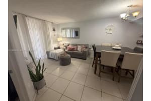 8275 Sw 152nd Ave D-115, Miami