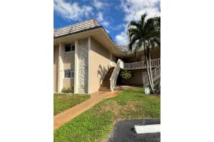 7470 Miami Lakes Dr B208, Miami Lakes