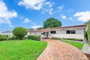 733 W 32 Street, Hialeah