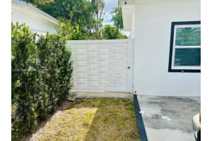 3251 Sw 104th Ct 3251, Miami