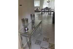 6690 Nw 38th Dr, Lauderhill