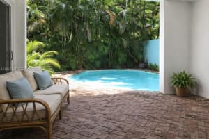 3151 Freeman St, Miami