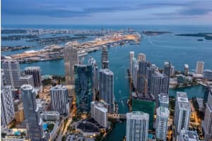 200 Biscayne Boulevard Way 5010, Miami