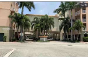 120 Jefferson Ave 12009, Miami Beach