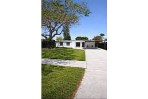 9341 Marine Dr, Cutler Bay