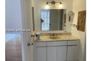 17021 N Bay Rd 624, Sunny Isles Beach