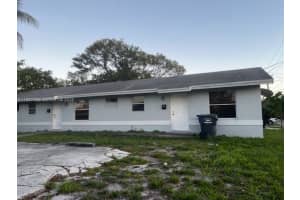 2746 Johnson St W, Hollywood