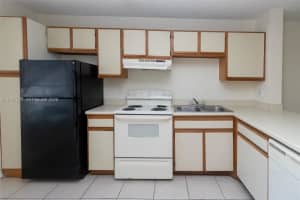 2157 Sw 80th Ter 2157, Miramar