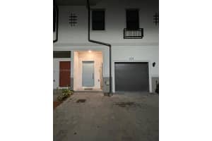 624 Sw 12th St, Florida City