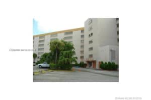 9688 Fontainebleau Blvd 205, Miami