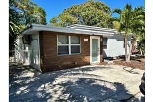 175 Nw 121st St, North Miami
