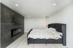 10954 Sw 157th Ter 2, Miami