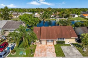 7821 Sw 148th Ave 2, Miami