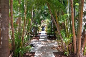 1117 Meridian Ave 5-1117, Miami Beach