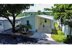 3001 Sw 18th Ter, Lot 134, Fort Lauderdale