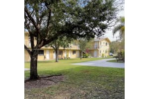 4450 Sw 67th Ave I, Miami