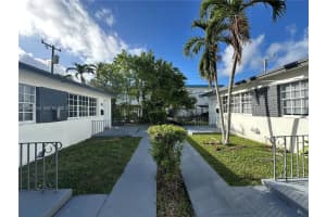 740 84th St 3, Miami Beach
