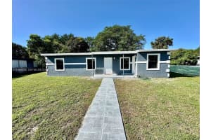 15920 Bunche Park School Dr, Miami Gardens