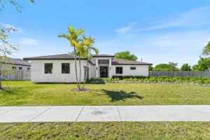 8230 Sw 193rd Terrace, Cutler Bay