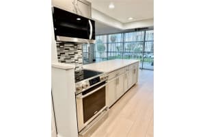 601 Three Islands Blvd 217, Hallandale Beach