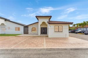 3355 W 68th St 170, Hialeah
