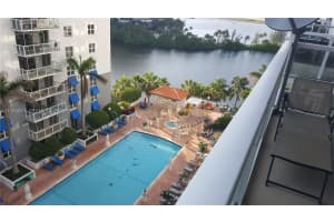 5085 Nw 7th St 1011, Miami