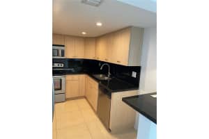 13155 Ixora Ct 901, North Miami 13155 Ixora Ct 901, North Miami
