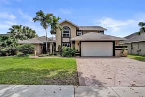 5832 Sw 88th Ter, Cooper City