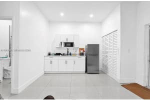 12735 Sw 211th St 1, Miami