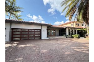 3200 Ne 165th St, North Miami Beach