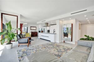 520 Brickell Key Dr A1015, Miami