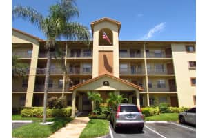 1400 Sw 124th Ter 410q, Pembroke Pines