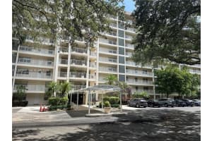 3520 Oaks Way 407, Pompano Beach